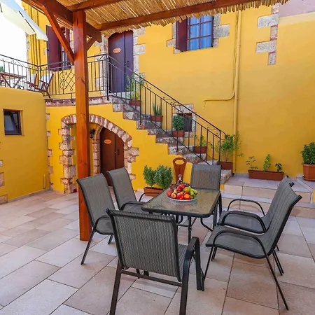 Sternesvillage, Lower Ground Floor Apartmanhotel Sztérnesz