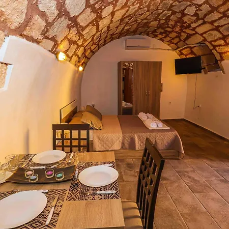 Apart-hotel Sternesvillage, Lower Ground Floor *